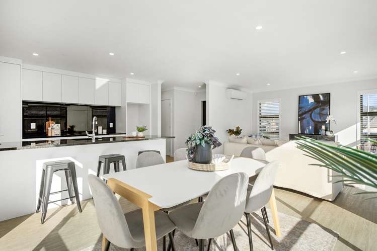 17 Jack Vaughan Grove Wainuiomata_2