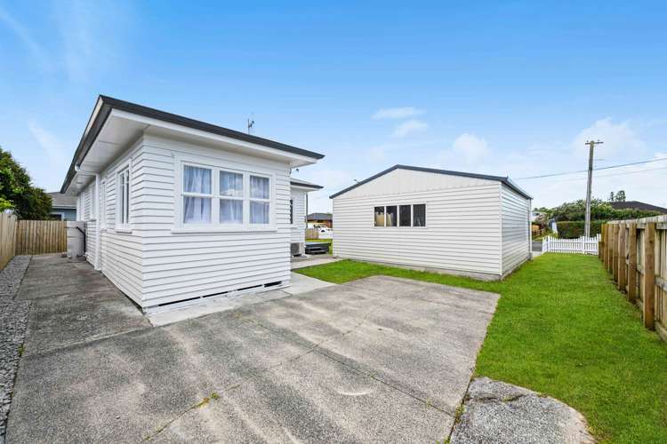 5 Norman Street Nawton_16