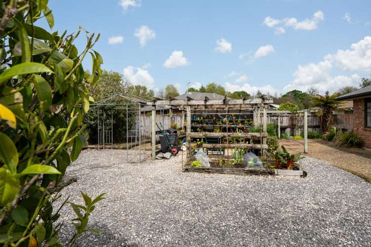 8 Grace Avenue Cambridge_19