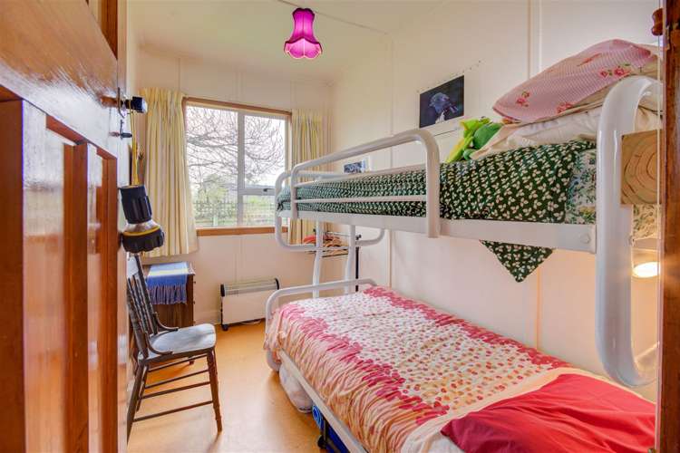 16 Broadway Avenue Waikuku Beach_6