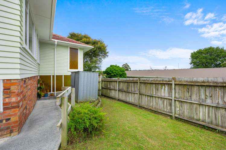 75 Kimber Hall Avenue Mount Roskill_22