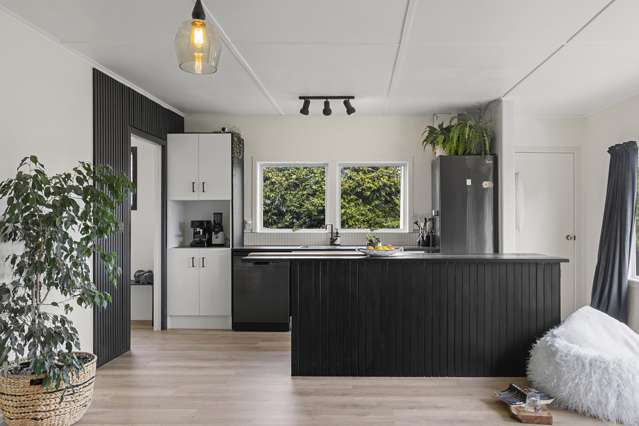4 Simon Road Raglan_1