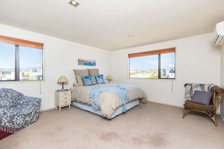 52 Columbia Crescent Beachlands_13