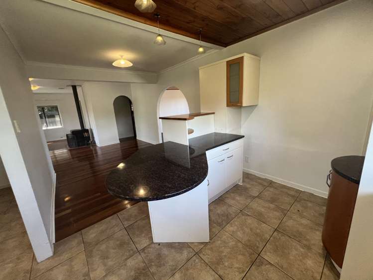 1143 Whangaparaoa Road Tindalls Beach_4