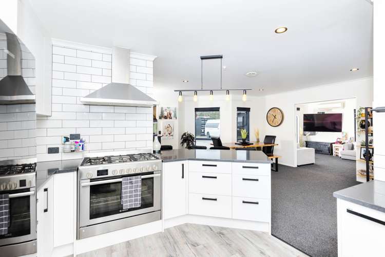 11 Ada Place Fairview Downs_9