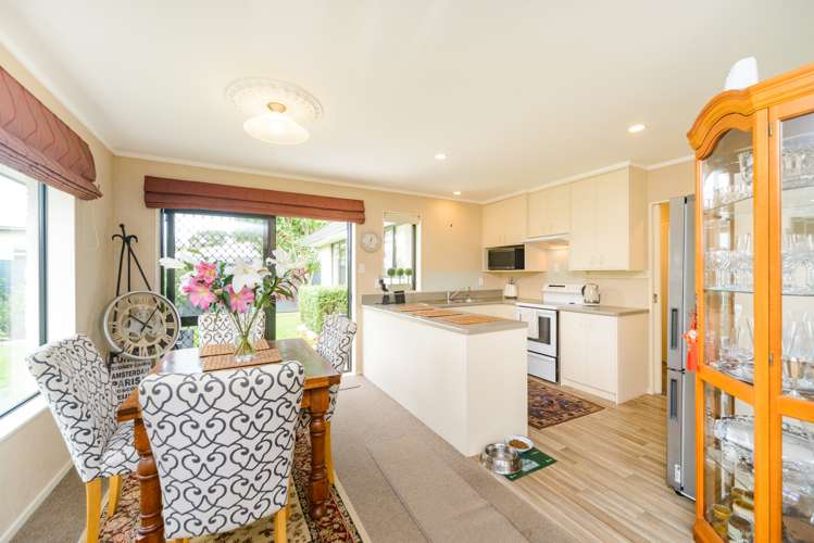 7/63 North Street Palmerston North Central_5