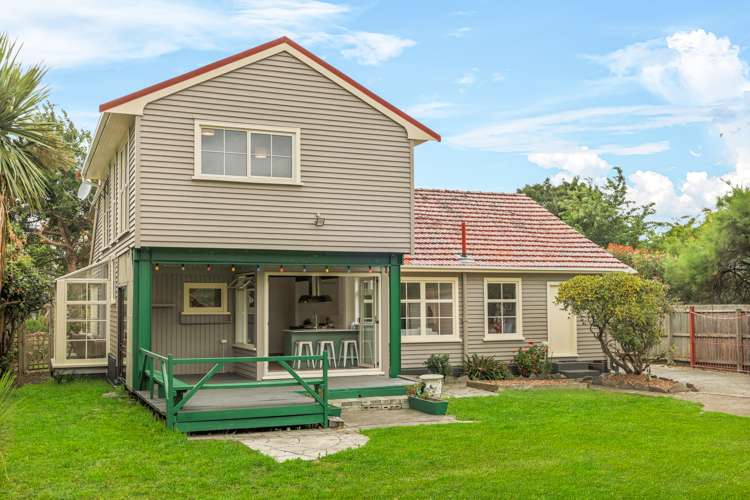 8 Earl Street Hillsborough_21