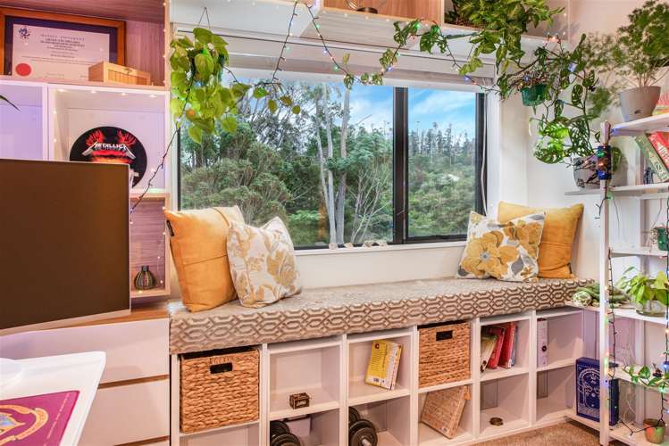 11 Kaimai Avenue Massey_19