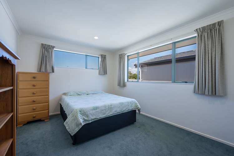 21 Ivy Crescent Richmond_8