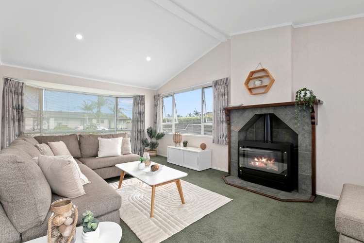 25 Hillcrest Road Otumoetai_1