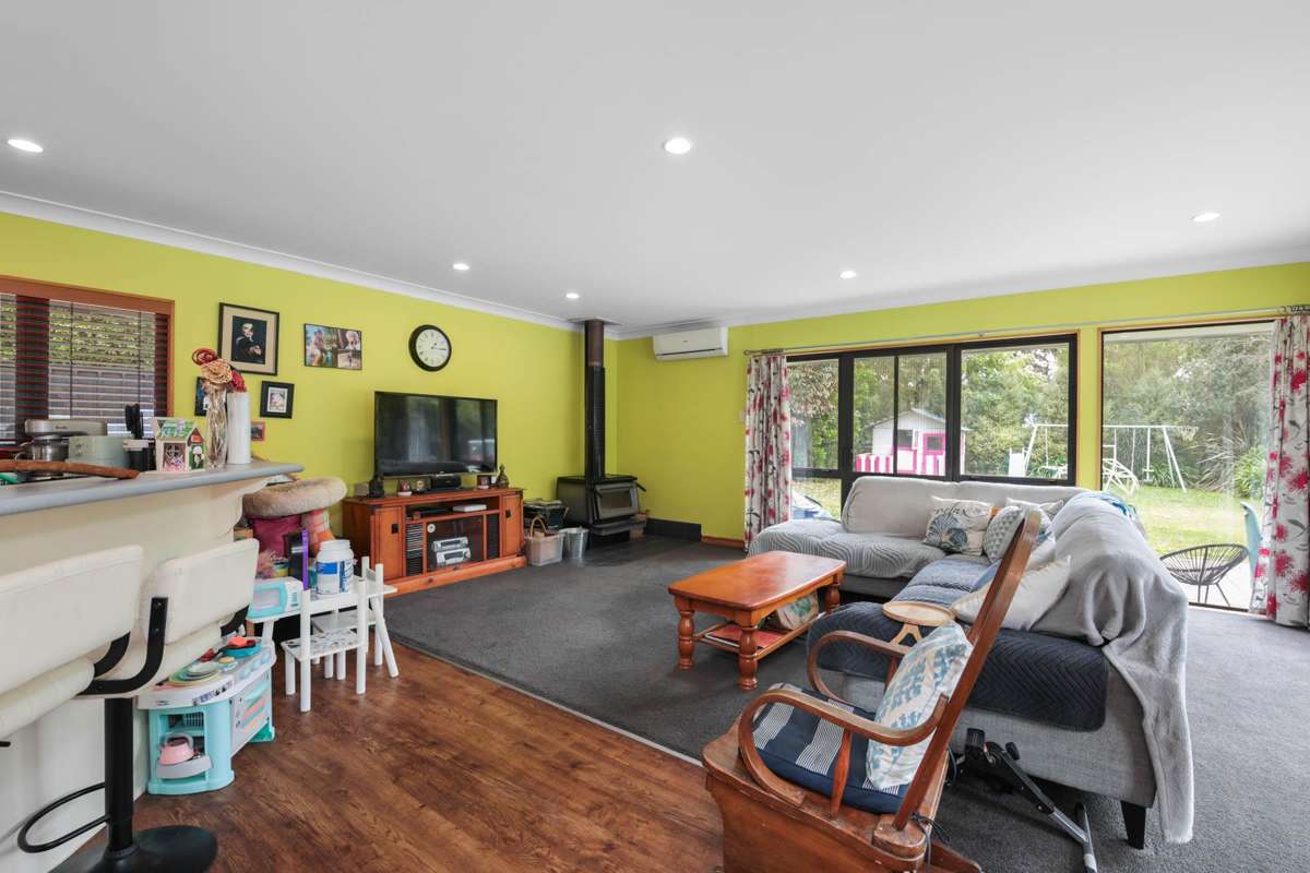 65 Rowley Crescent_4