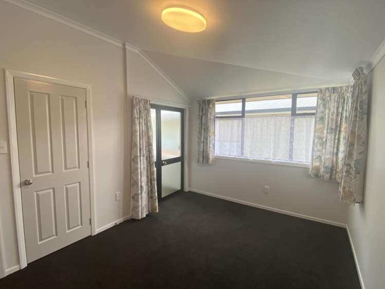 1/21 Broadway 10728_7