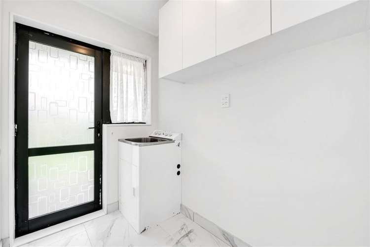 13 Eroni Clarke Close Flat Bush_3
