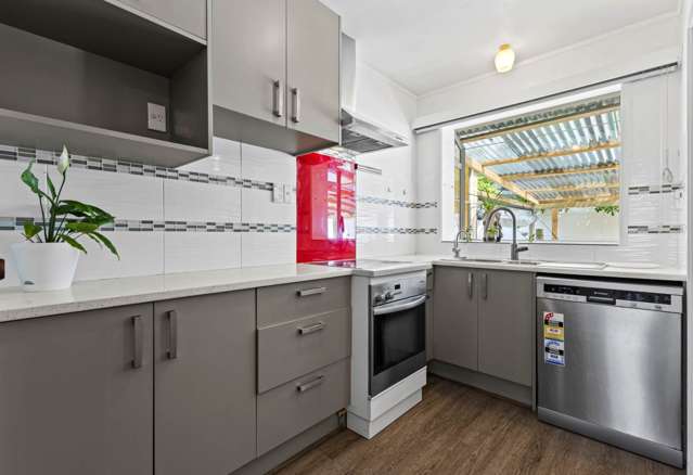 1/25 Glenmore Road Sunnyhills_2