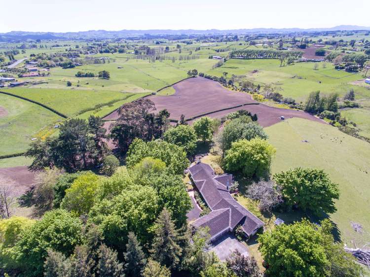 33 Berkers Road Ngahinapouri_19