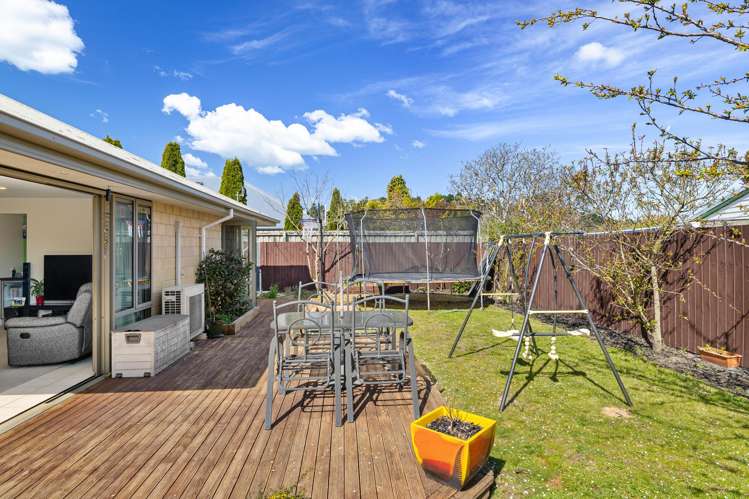 60A Ottawa Road Wainoni_2