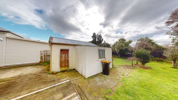 11 Hereford Street West End_12