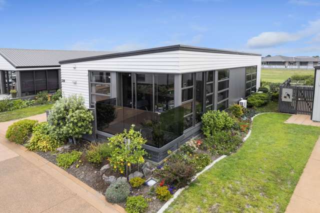 220/61 Golden Sands Drive Papamoa_2