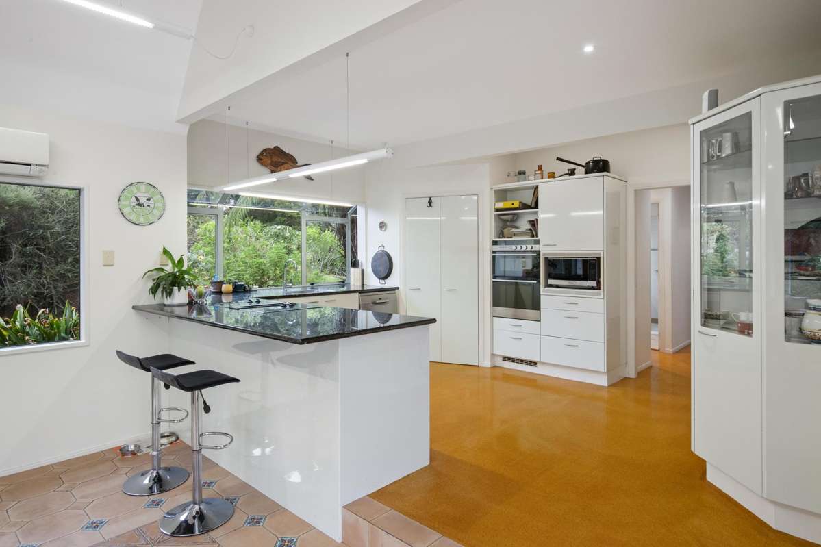 1549E Great South Road_4