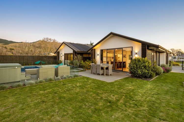 5 Childs Way Richmond_16