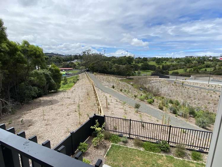 8/7 Parapara Place Albany_9