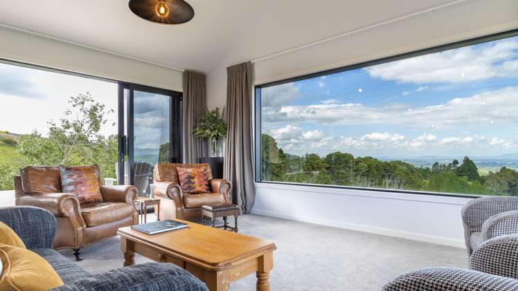 33 Tiwarawara Lane Puketotara_6