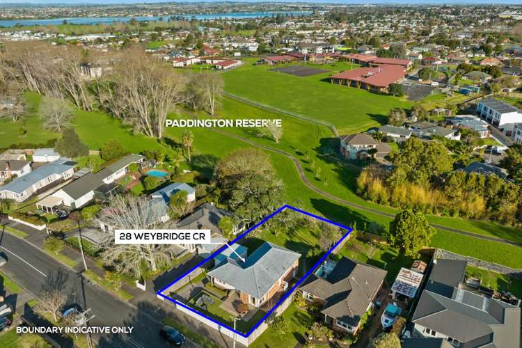 28 Weybridge Crescent Glen Innes_5