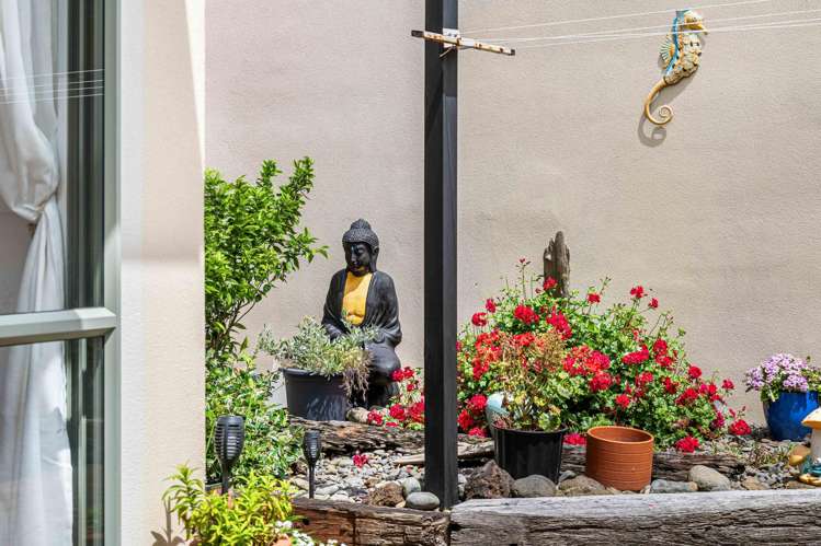 258 Alec Craig Way Gulf Harbour_17