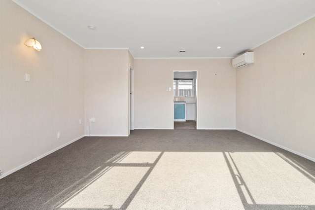 2/93 Seddon Street Pukekohe_2