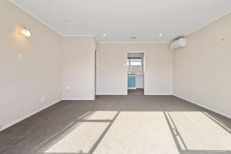 2/93 Seddon Street Pukekohe_2