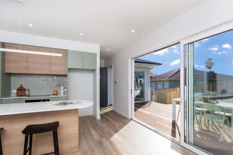 24 Tirotai Crescent Westmere_9