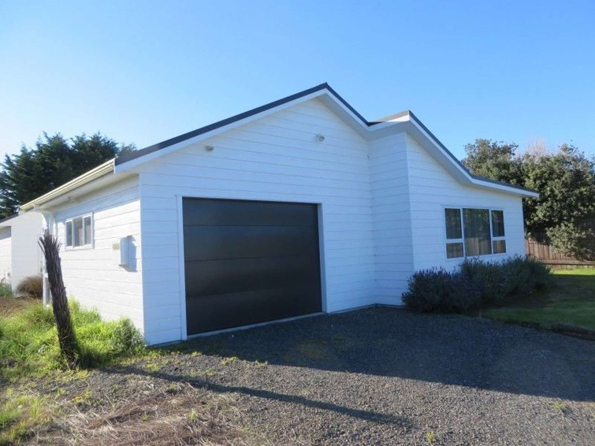 27 Sarah Street Waikawa Beach_0