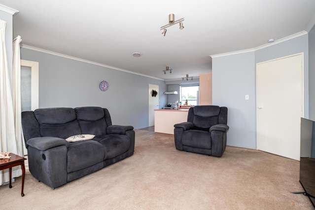 2/4 Studholme Street Temuka_3