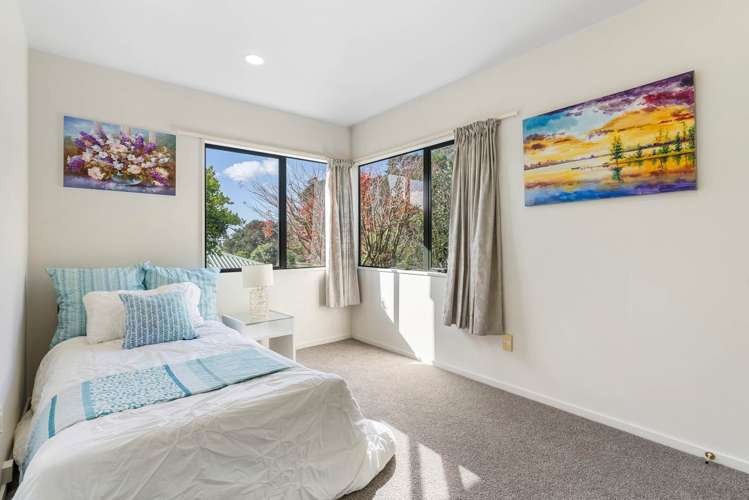 1/14 Greenridge Court Glenfield_19