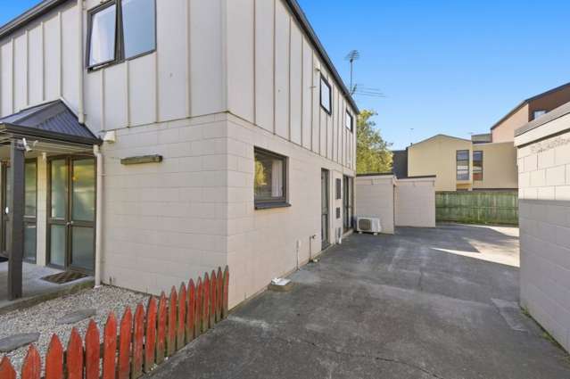 1/19 Grove Road Addington_3