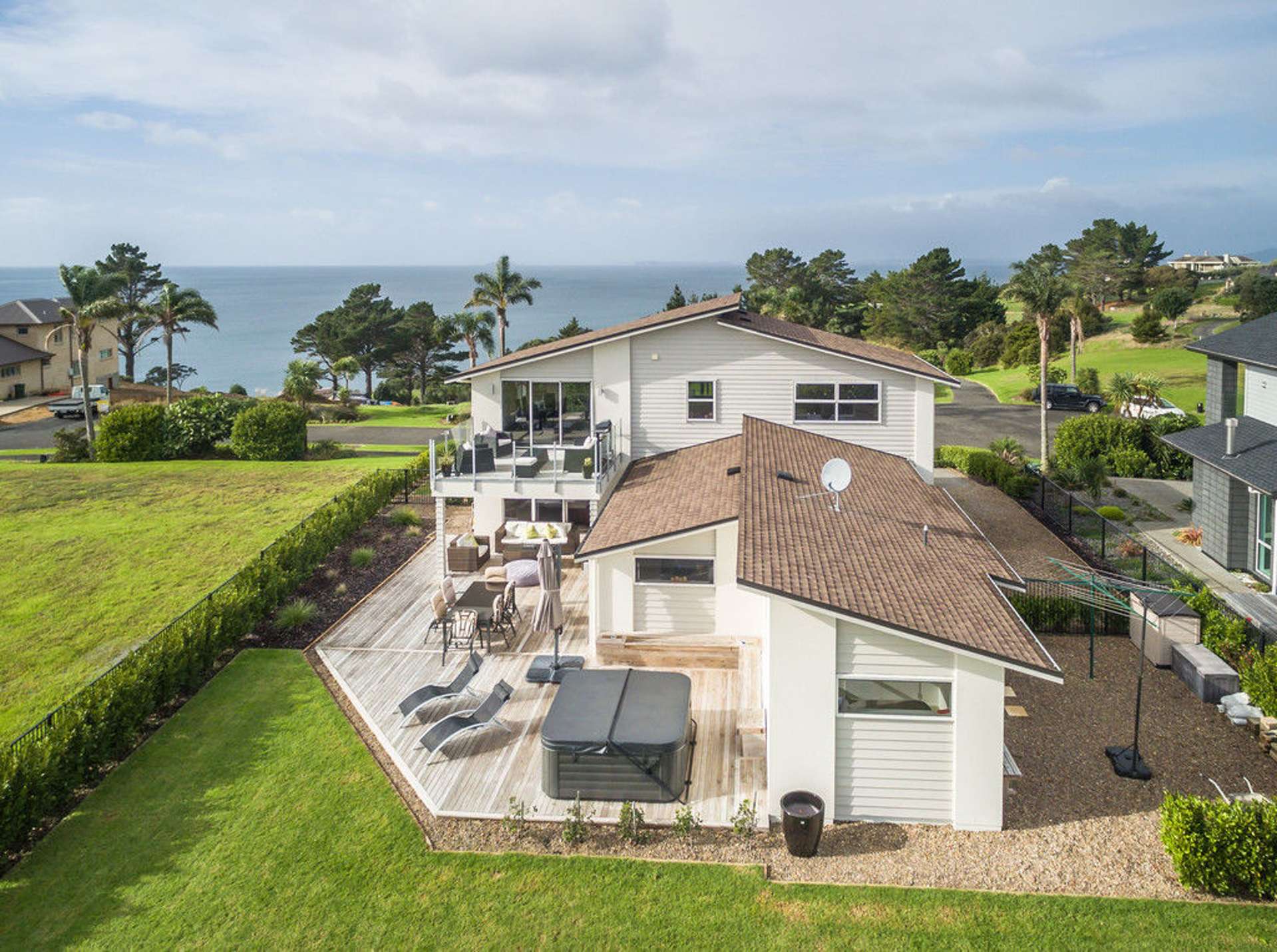 10 Palm View Terrace Gulf Harbour_0