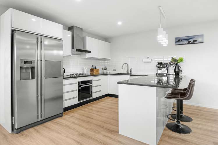 2/61 Albrecht Avenue Hillsborough_8