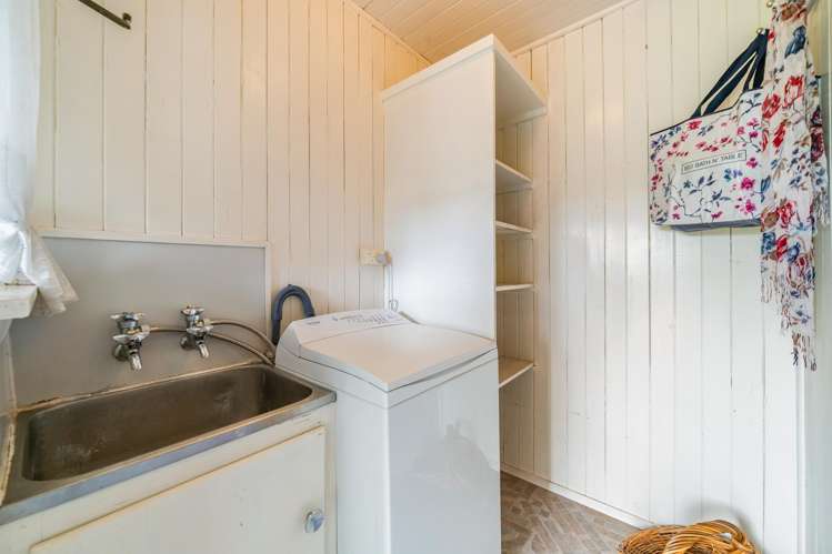 4 Heretaunga Square Silverstream_14