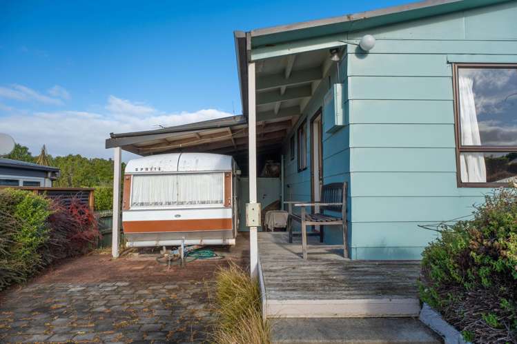 3 Kowhai Street Kaka Point_8