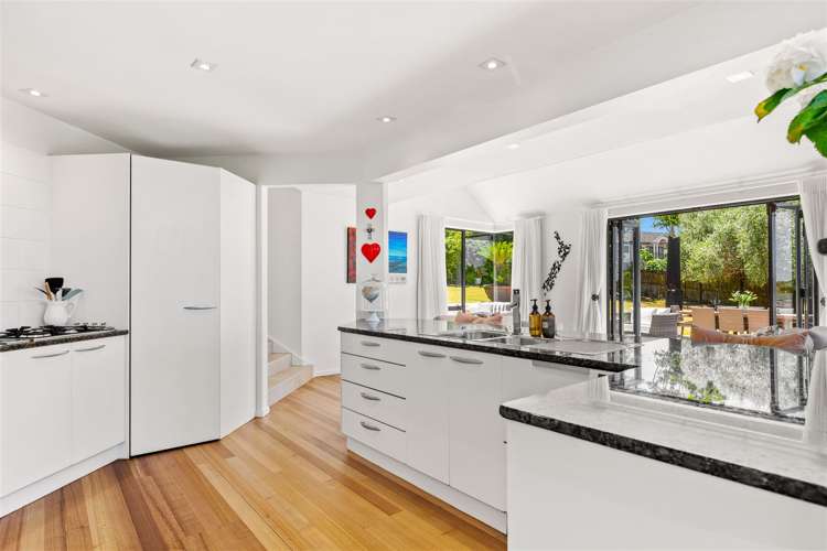 86a Wiseley Road West Harbour_15