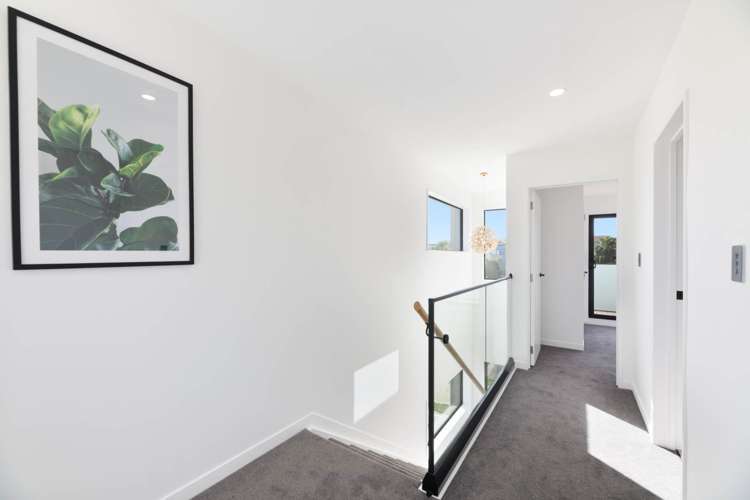 24A,B,C Essex Street Te Atatu South_15