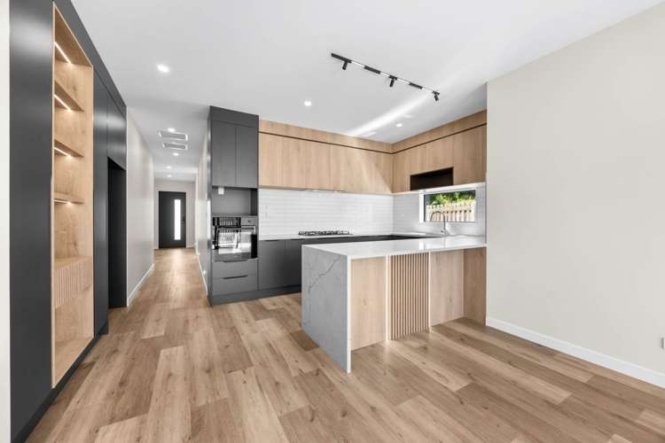 22 Furlough Road Opaheke_4