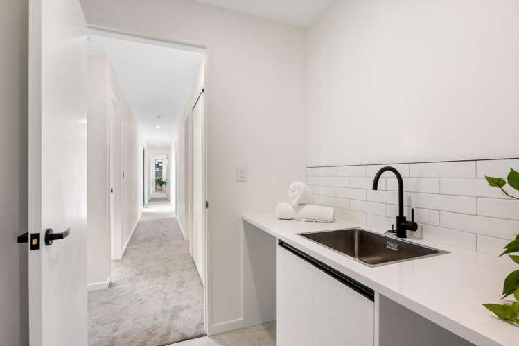 12 Coach Way Rolleston_15