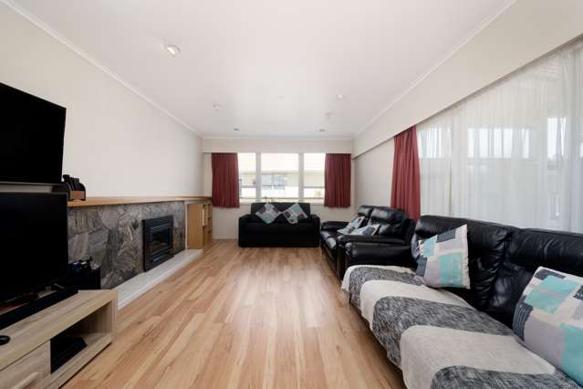 92 Edgewater Drive Pakuranga_3