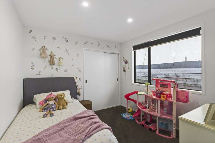 36 Roto Street Hurdon_13