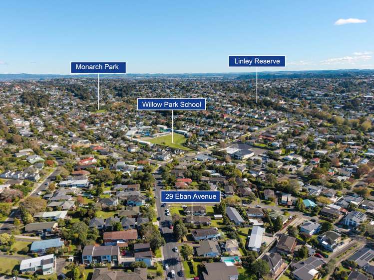 1&2/29 Eban Avenue Hillcrest_20