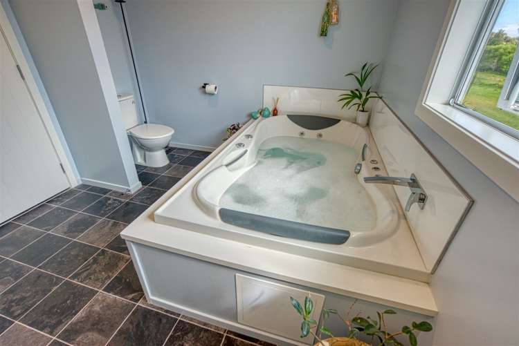 147 Lake Kaniere Road Hokitika_29