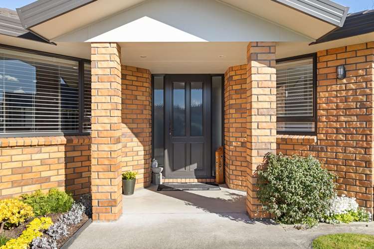 6 Liberty Grove Kelvin Grove_9