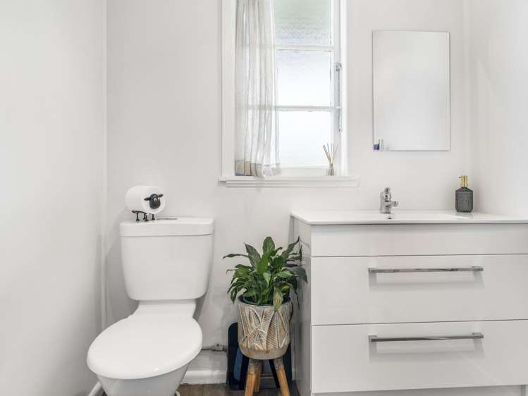 8 Church Street Tuakau_9