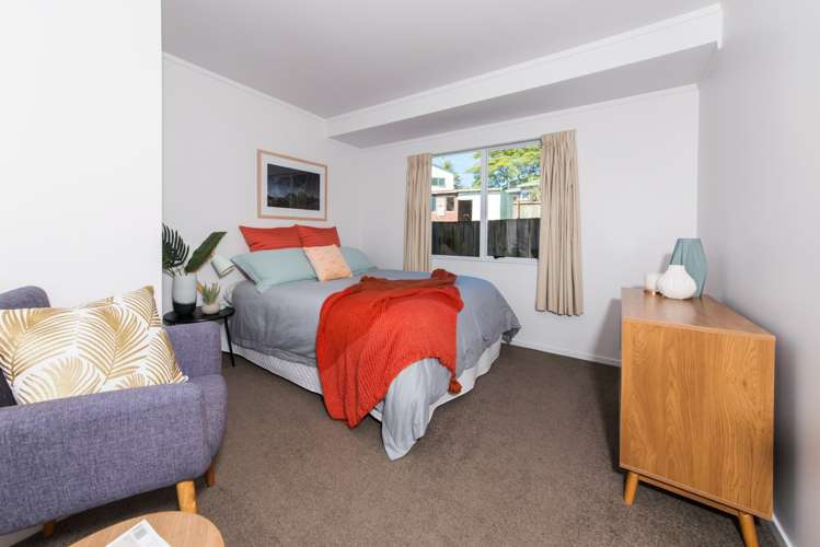 6a Quiet Street Te Atatu South_12